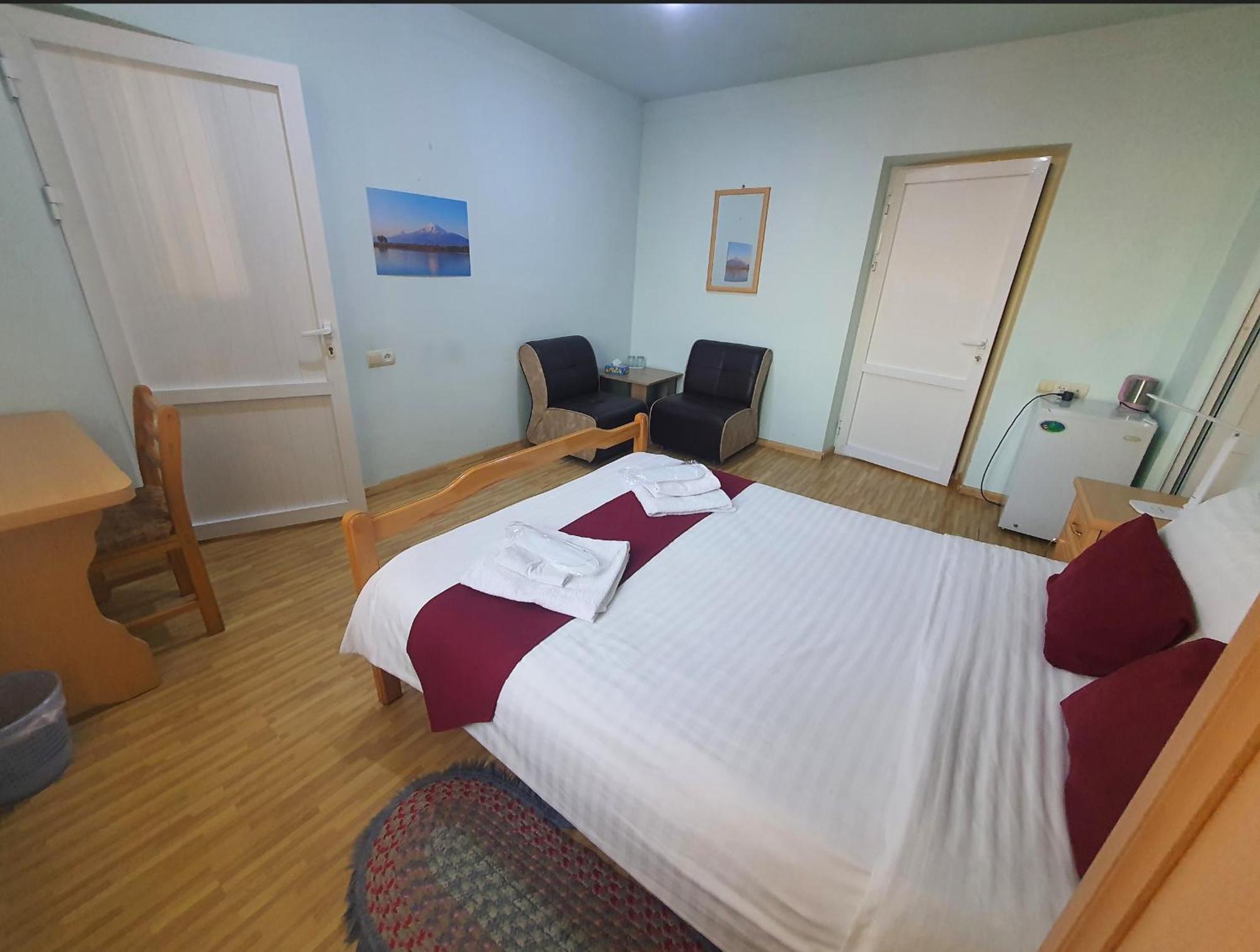 Kesabella Touristic House Bed & Breakfast P'arak'ar Eksteriør bilde